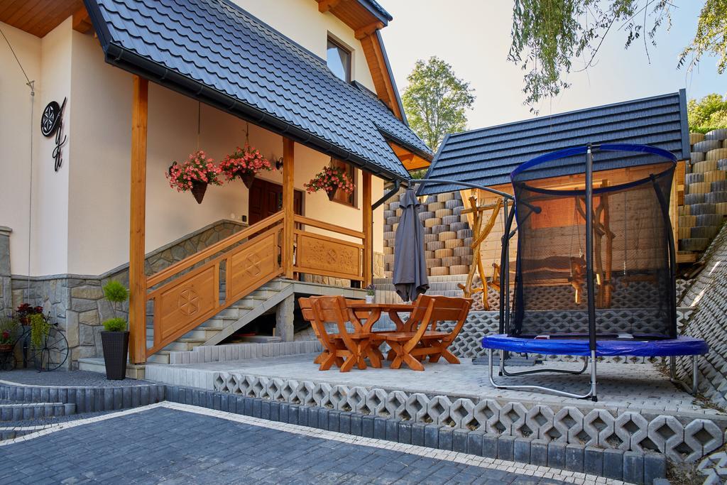 Aga Appartement Suche Buitenkant foto