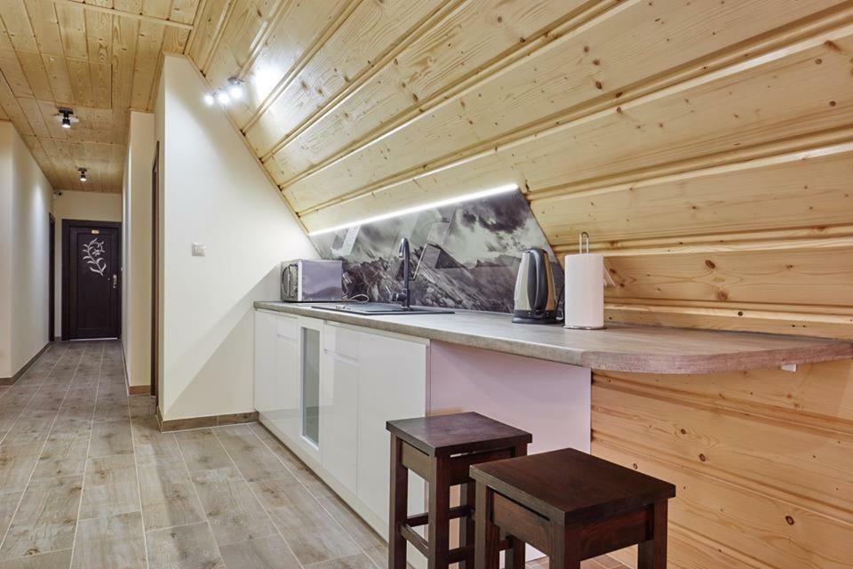 Aga Appartement Suche Buitenkant foto